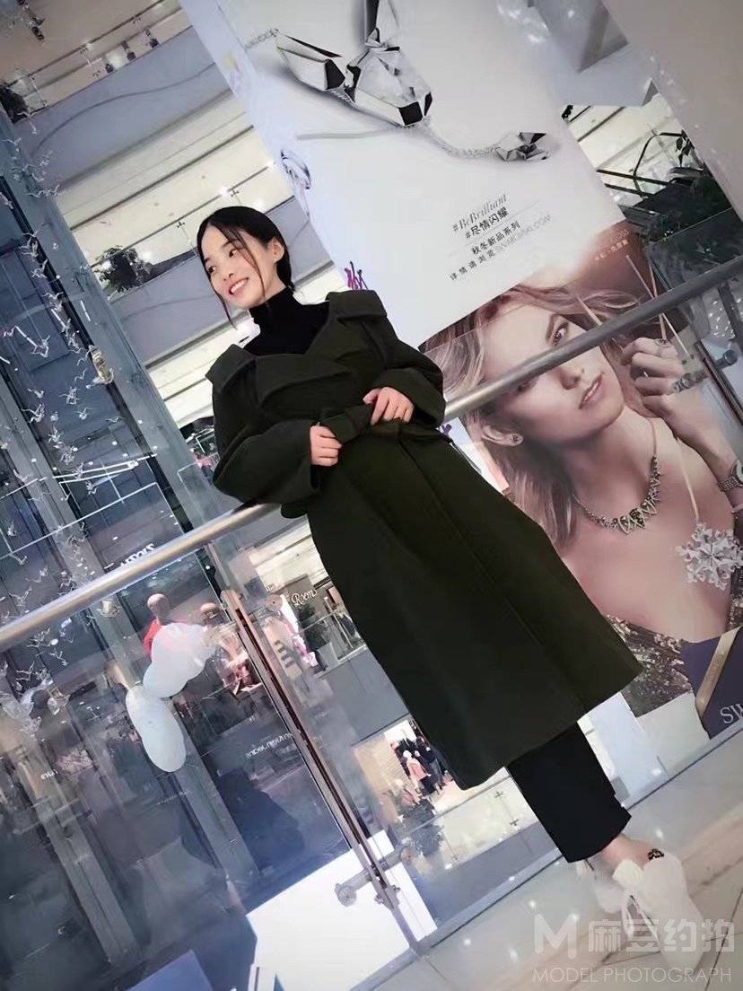 清新模特