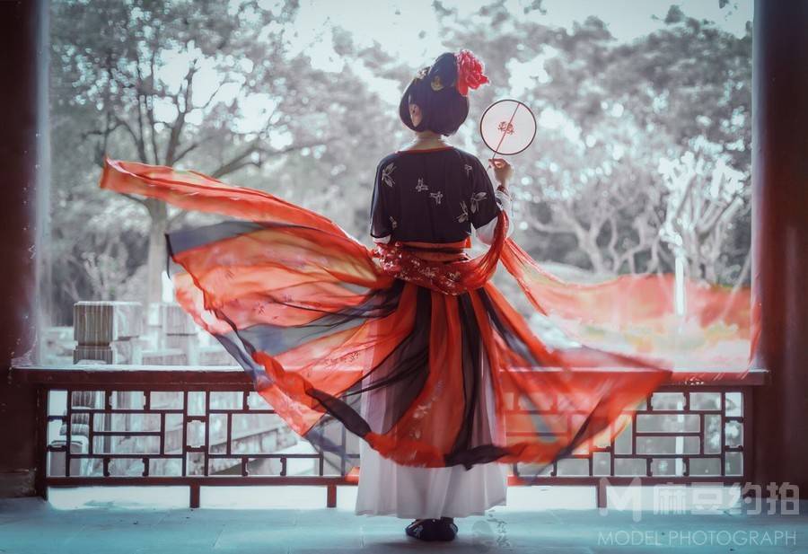汉服模特