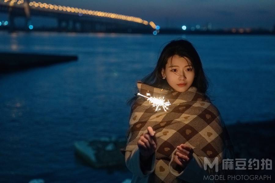 夜景模特