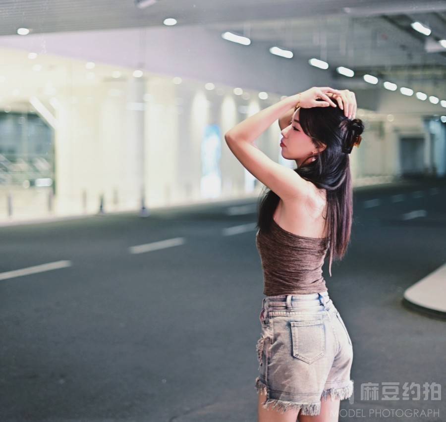 胶片模特
