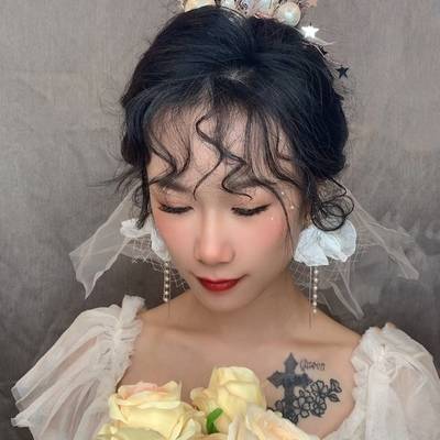 妆容模特