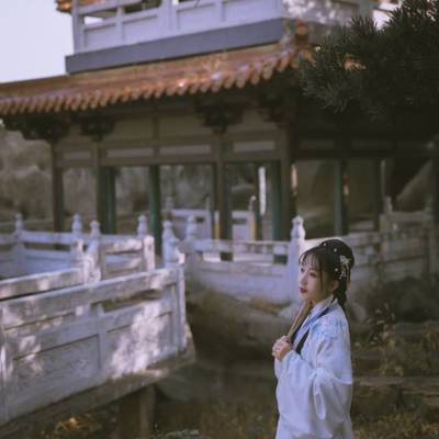 汉服模特