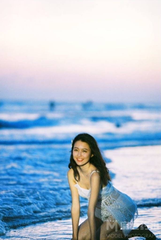 胶片模特