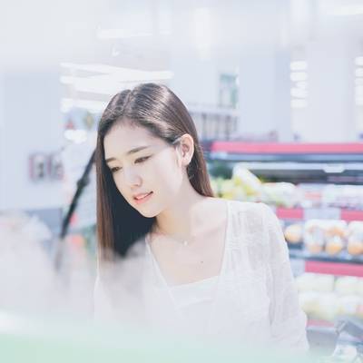 清新模特