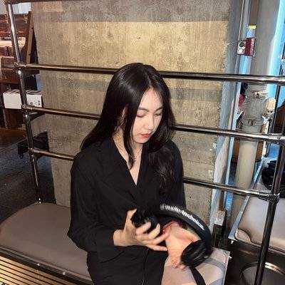 黑白模特