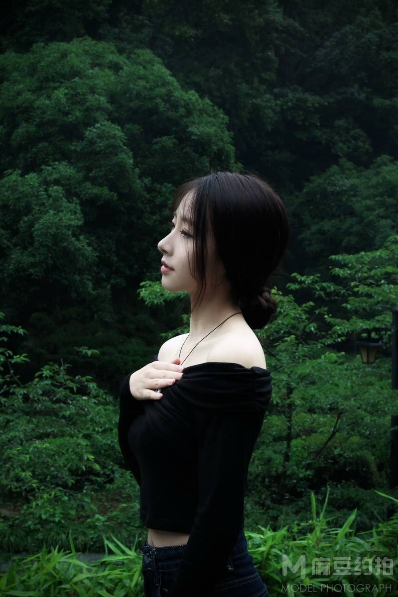 纪实模特