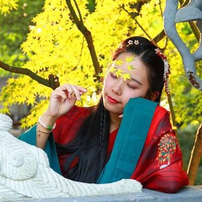 汉服模特