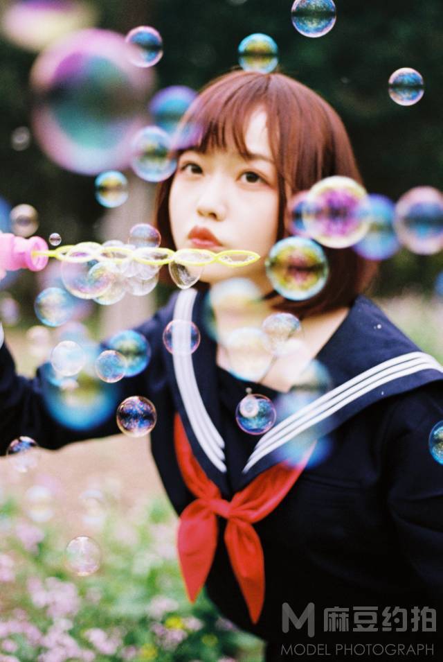 胶片模特