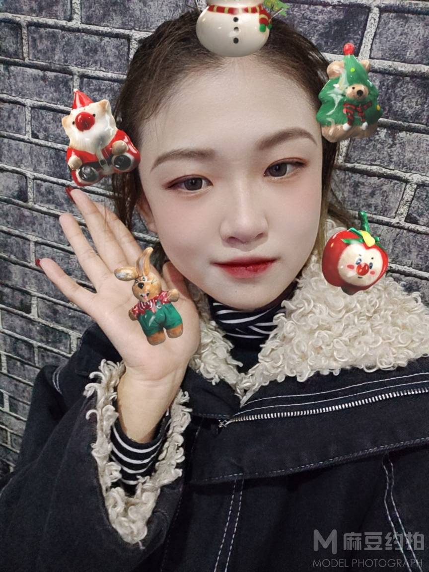 黑白模特