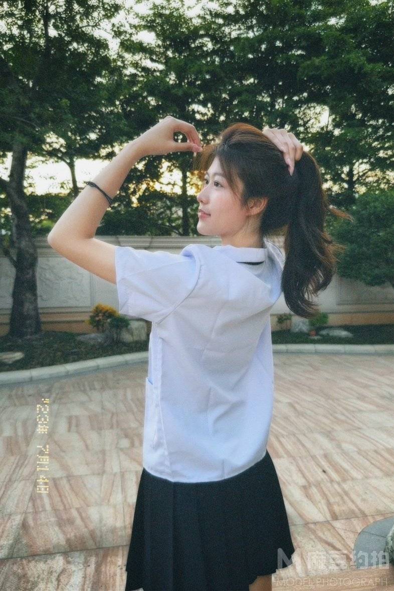 胶片模特
