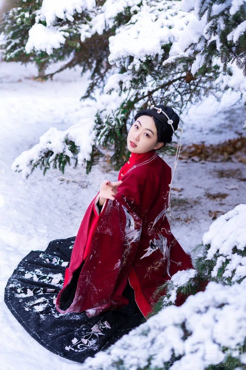 汉服模特