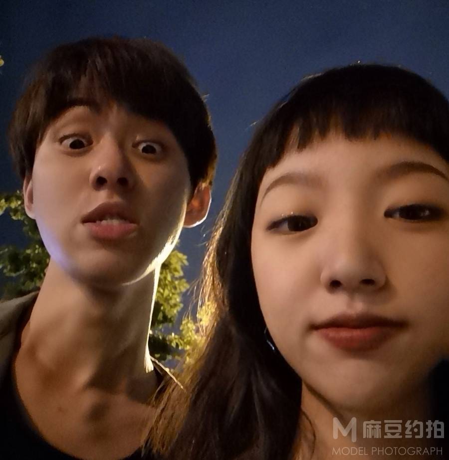 情侣模特