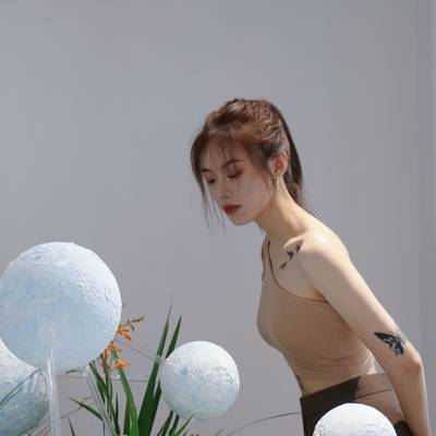 清新模特