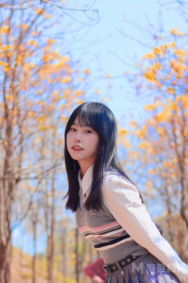 校园模特