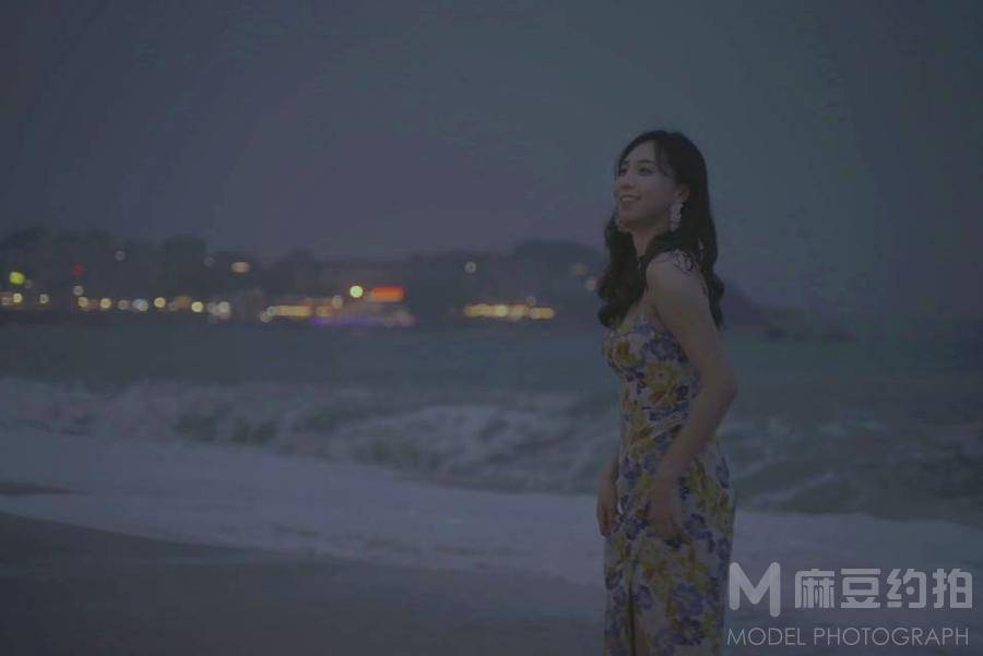 夜景模特