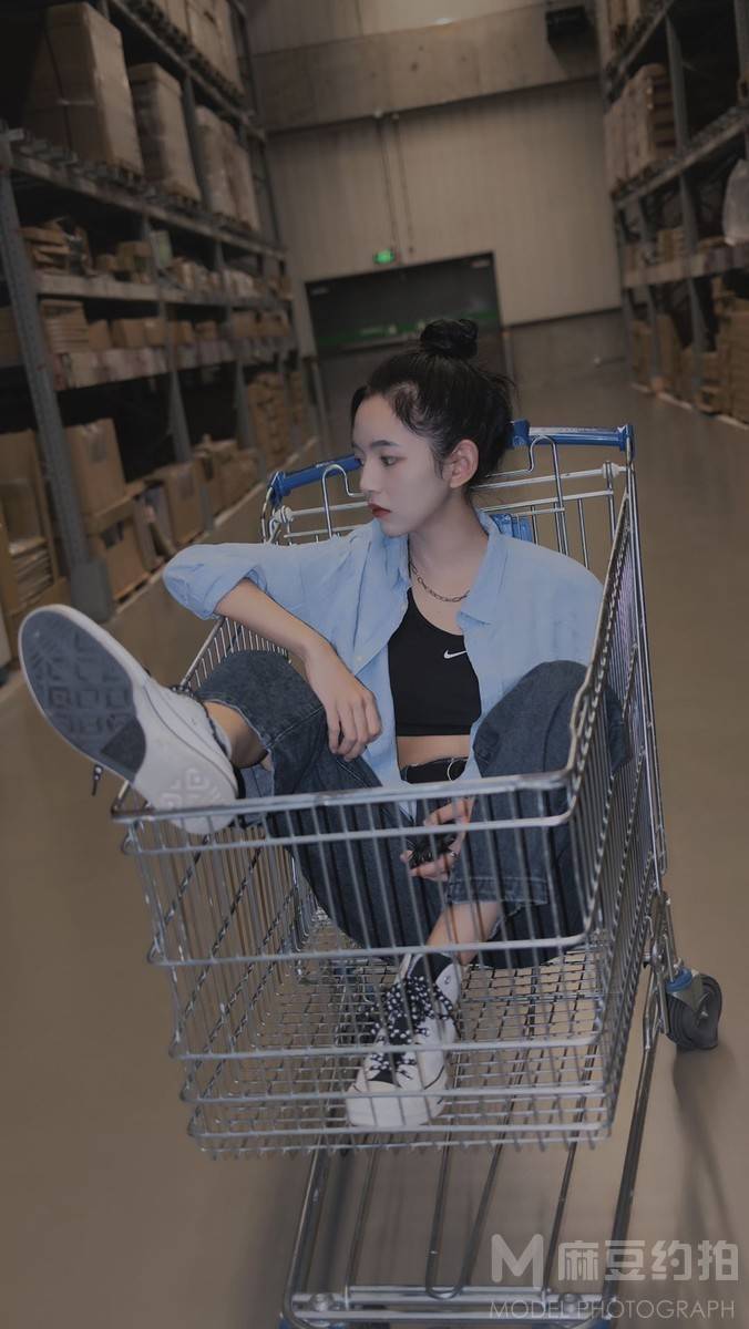 胶片模特