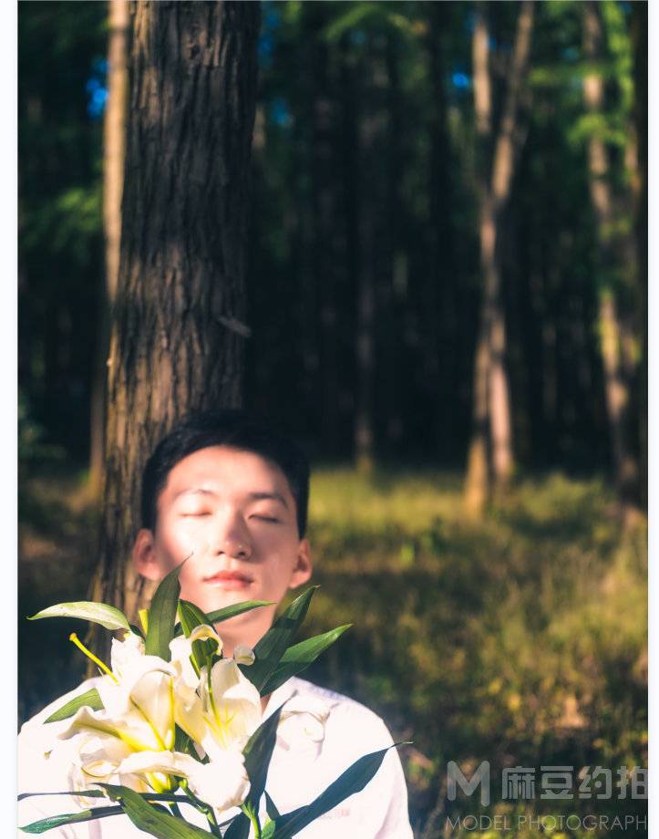 情绪模特