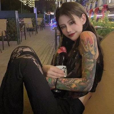 暗黑模特