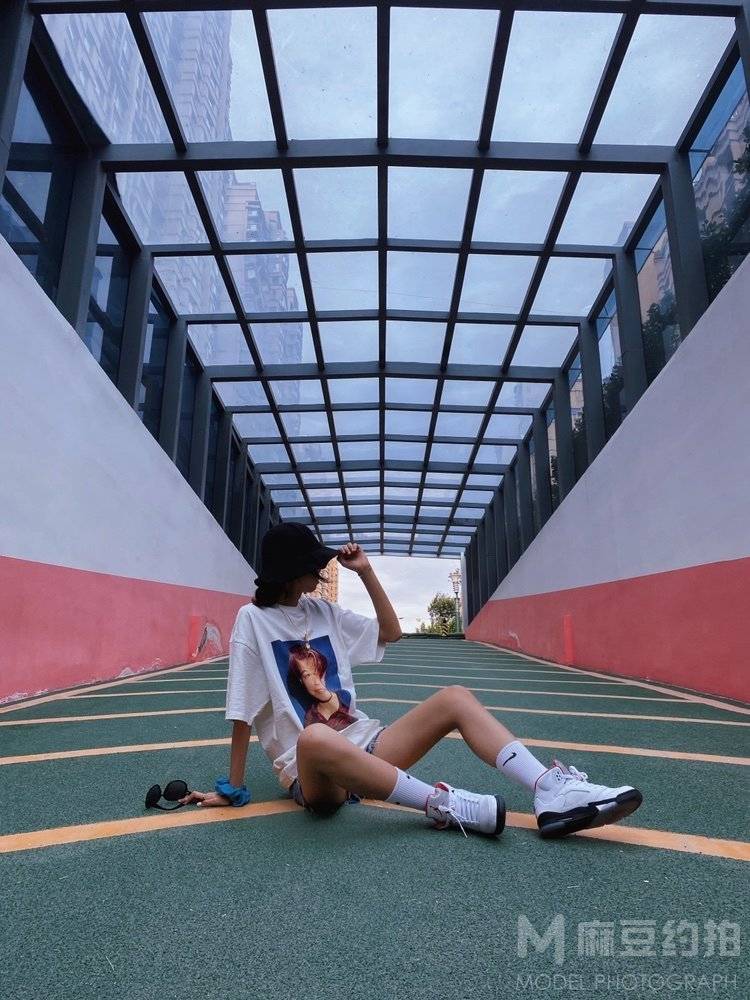 校园模特
