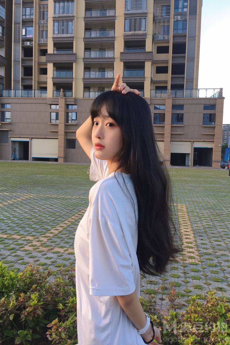 校园模特
