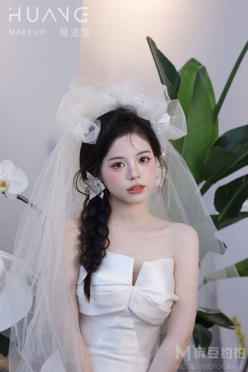妆容模特