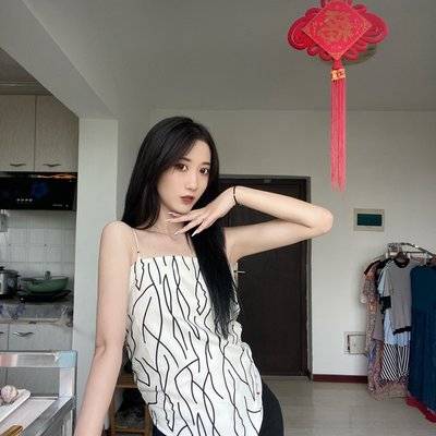 黑白模特
