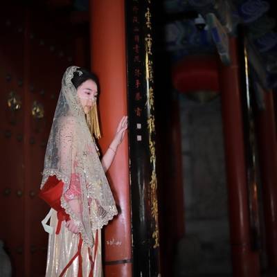 汉服模特