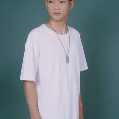 黑白模特