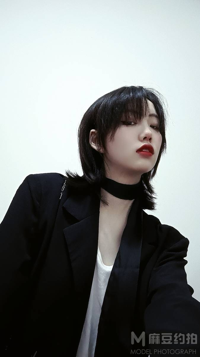 暗黑模特