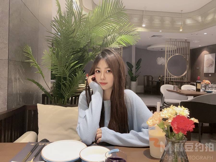 胶片模特