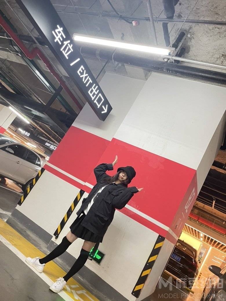 清新模特
