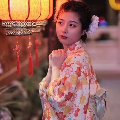 和服模特