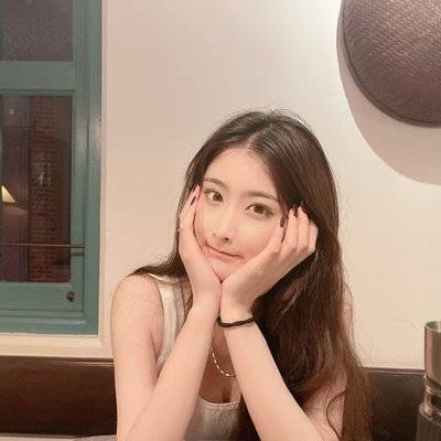 黑白模特