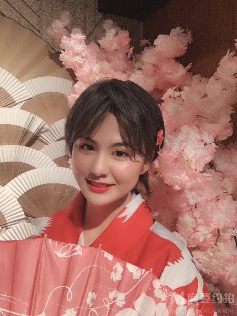日系模特