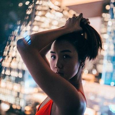 情绪模特