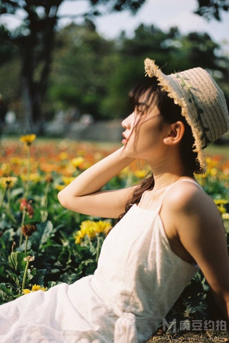 宝丽来模特