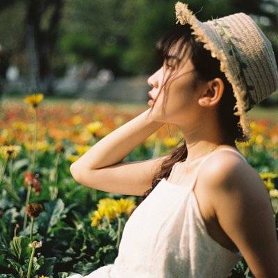 宝丽来模特