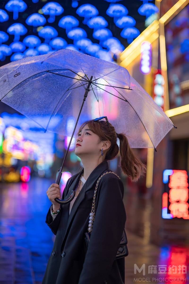 夜景模特