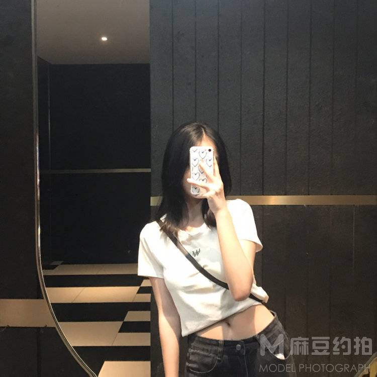 纪实模特