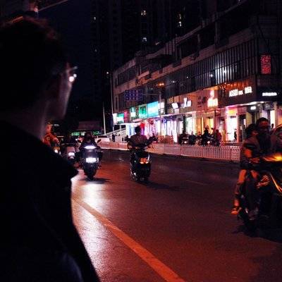 夜景模特