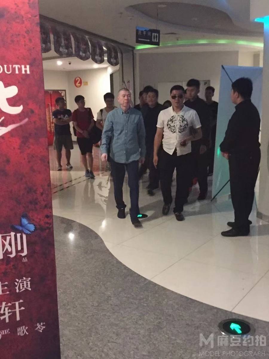 商务模特