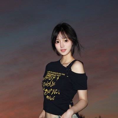 清新模特