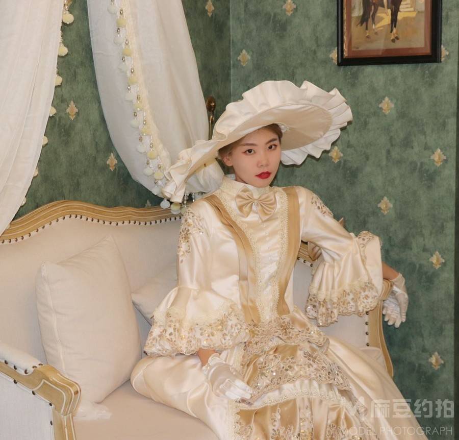 妆容模特