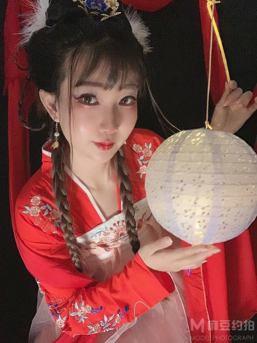民国模特