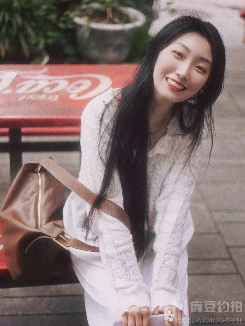 纪实模特