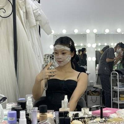 妆容模特