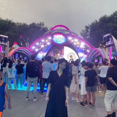 夜景模特