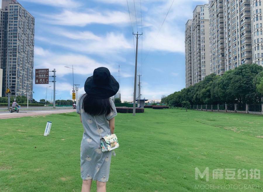 清新模特