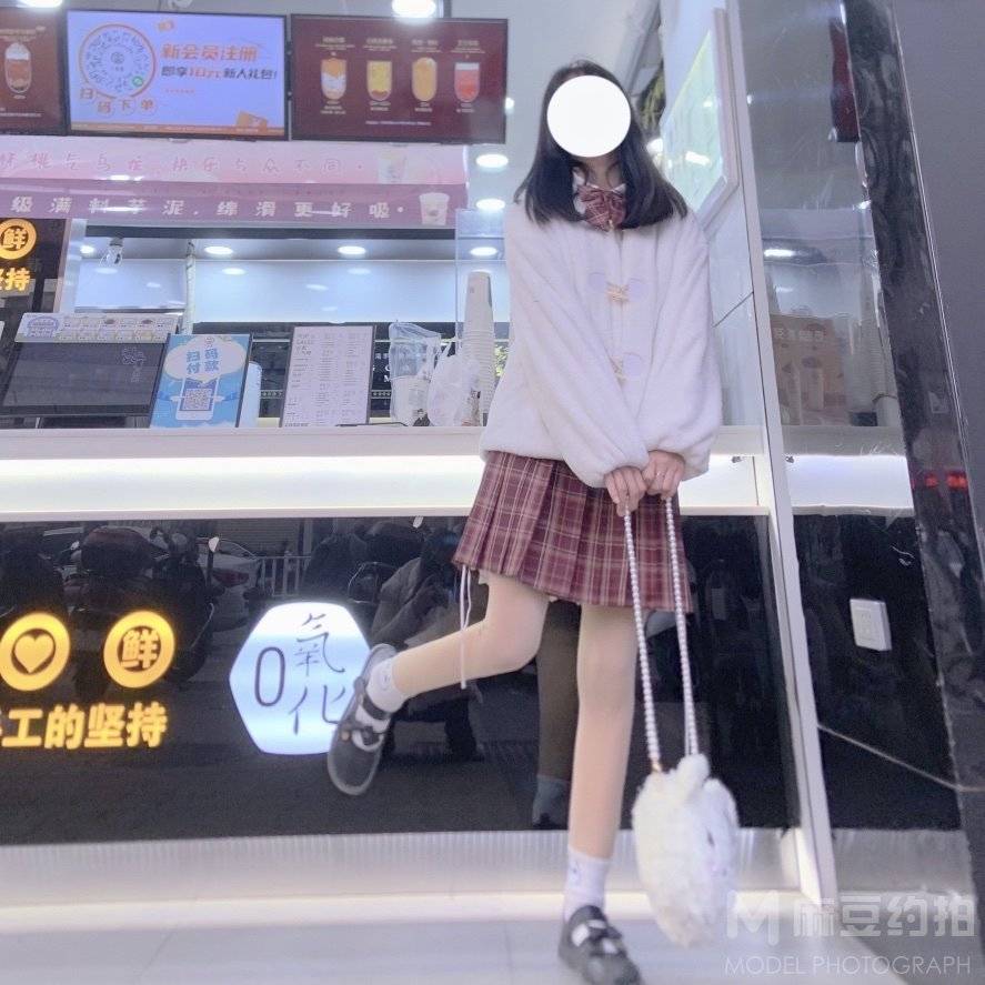 校园模特