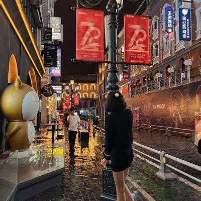校园模特